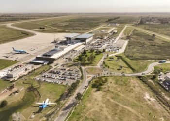 Licitan la renovación integral de la pista del Aeropuerto Internacional Rosario