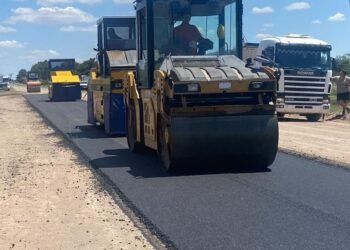 Recta final en la pavimentación de la ruta S-152 en Córdoba