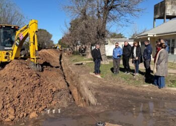 Santa Fe: avanza la obra de cloacas más importante de la historia de Alejandra