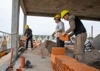 Coordinan el avance de los trabajos en el Procrear Tucumán