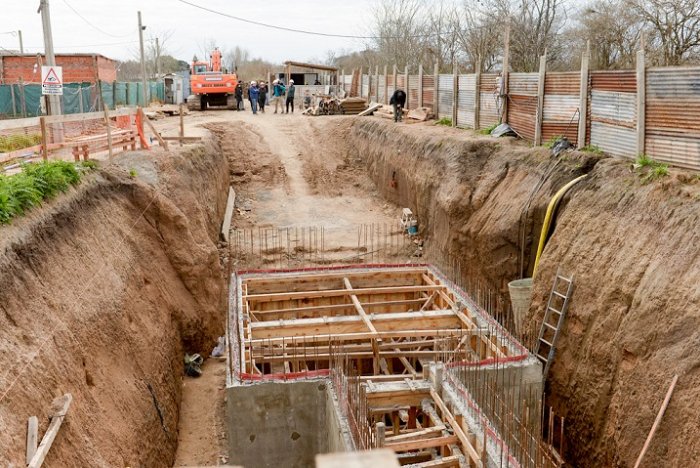 Mercedes: avanzan las obras del nuevo colector cloacal