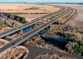 Córdoba comenzó la ejecución de un importante tramo de la Autopista 19