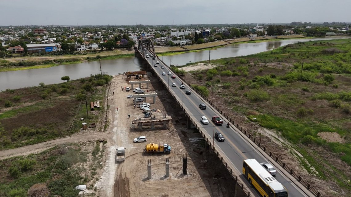 Nuevo Puente Carretero: comienzan los trabajos sobre el cauce principal del Río Salado
