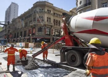 Presupuesto 2026 en CABA: equilibrio fiscal y fuerte inversión en obra pública