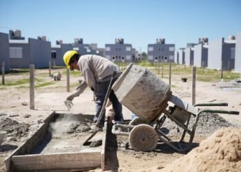 Programa COMPLETAR: avanzan las viviendas paralizadas en Ensenada