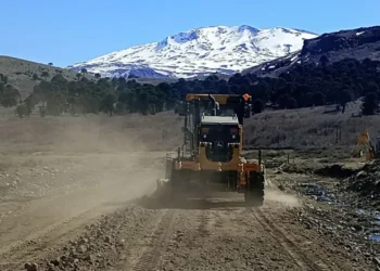 Neuquén: comenzaron los trabajos previos para pavimentar la ruta hacia Copahue