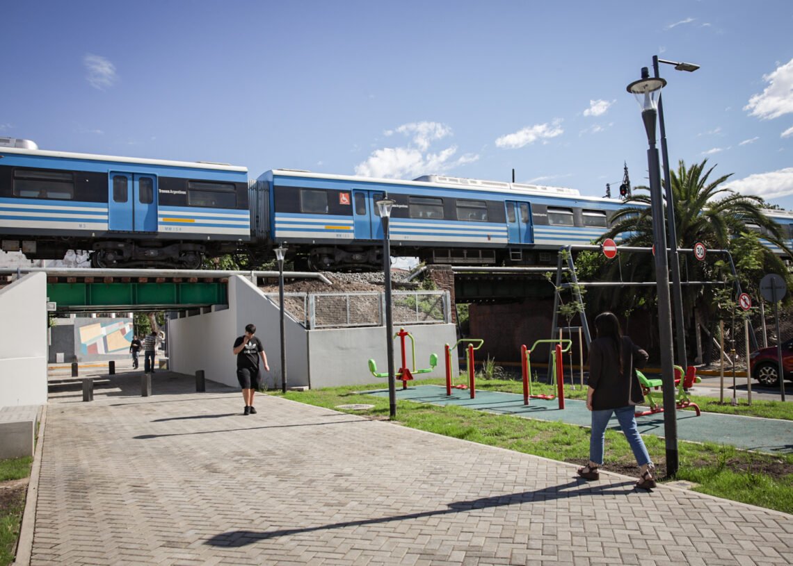 Se inauguró el Paso Bajo Nivel Fomentista en Villa Pueyrredón
