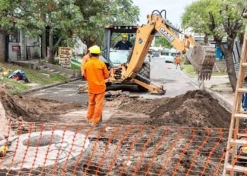 Avanzan las obras del saneamiento ambiental de Paraná