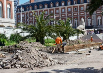 Durante el verano las obras en la Rambla de Mar del Plata no se detienen