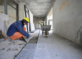 Una obra educativa clave avanza en la zona más poblada de Florencio Varela  