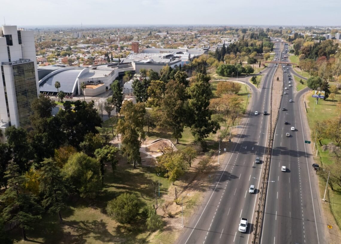 Mendoza: reprograman la licitación para la refuncionalización de dos tramos estratégicos del Acceso Este