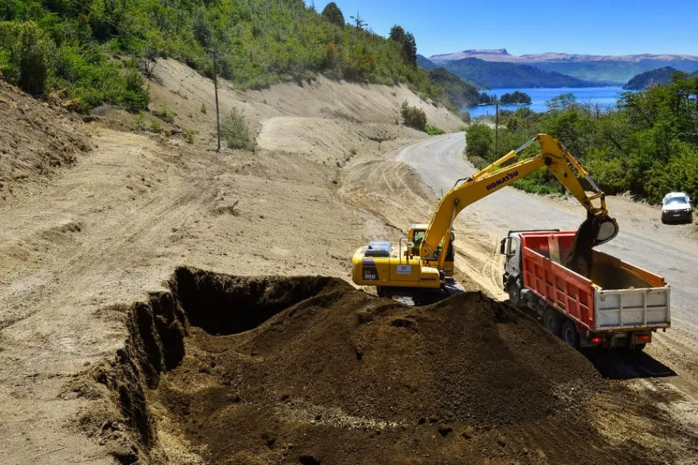 Neuquén: comenzó a buen ritmo la obra de pavimentación de la ruta a Moquehue