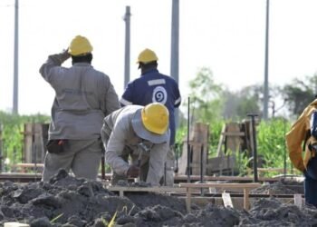 Continúa la construcción de 178 nuevas viviendas en Simoca
