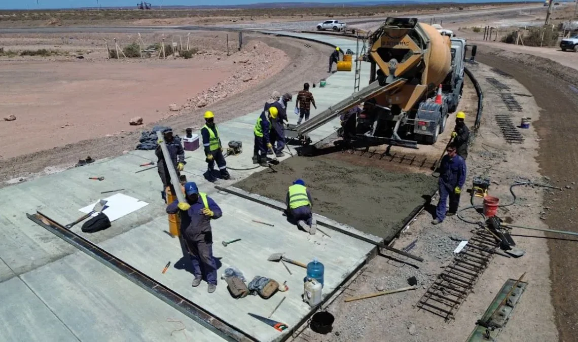 Avanza la segunda rotonda del bypass de Ruta 7 en Neuquén
