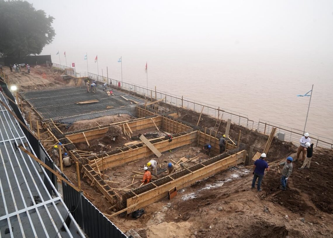 Santa Fe avanza en la reconstrucción de los muelles de la Terminal Fluvial de Rosario
