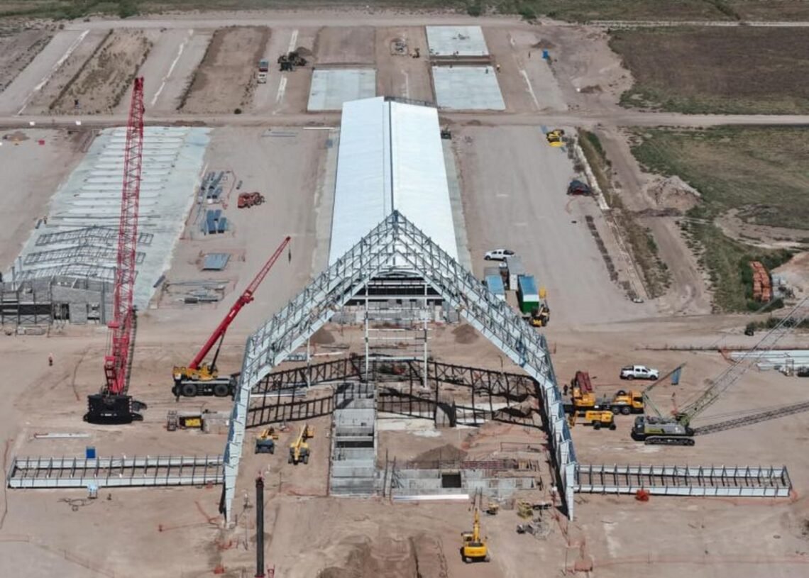 En Santa Fe se construye una de las plantas procesadoras de maní más importantes de Latinoamérica