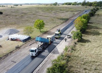 Avanza la repavimentación en la Ruta 11