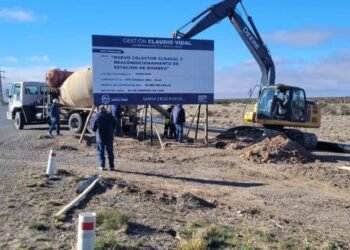 Pico Truncado: inversión de más de $3.285 millones y 51% de avance en el nuevo colector cloacal