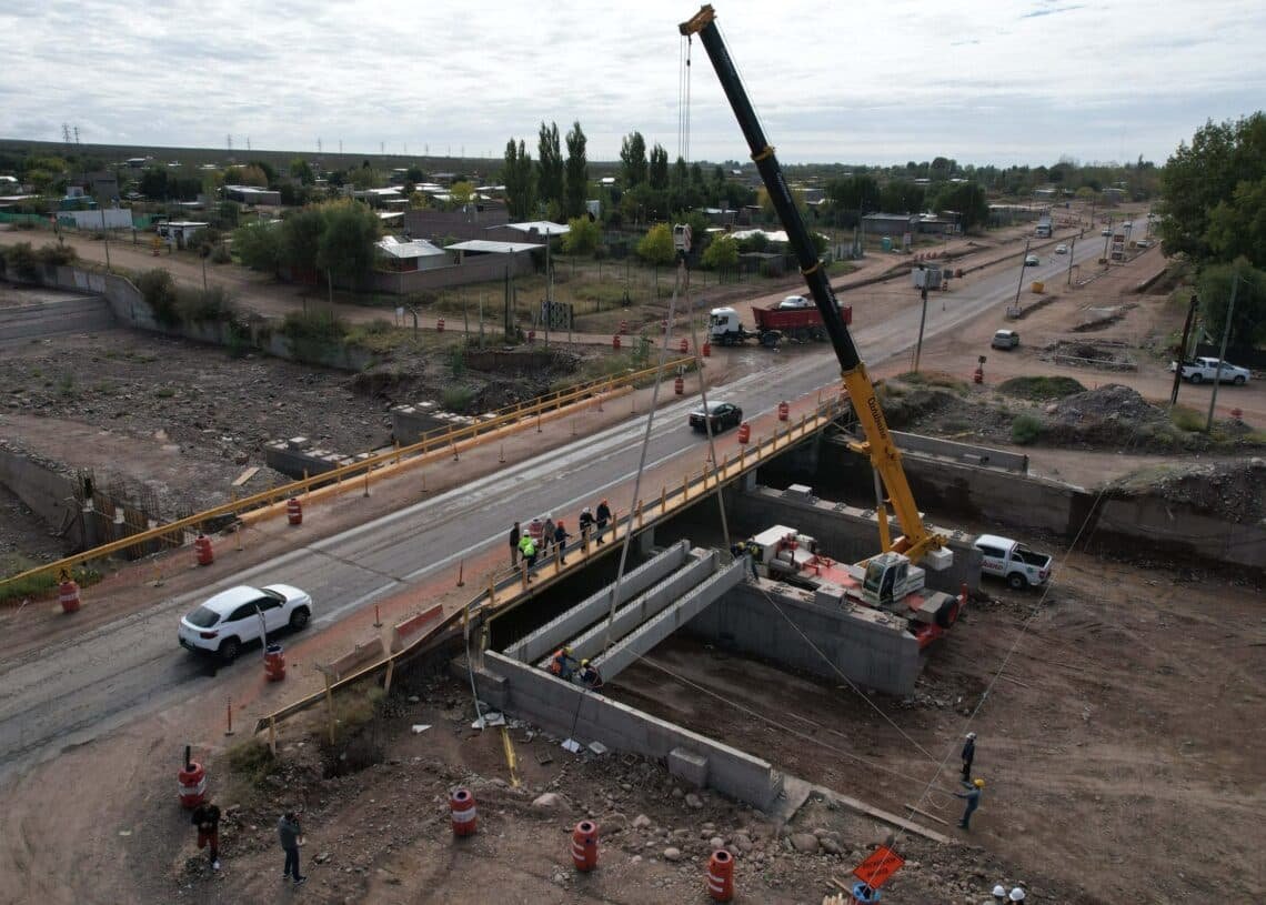 Mendoza pavimenta el tramo a Cacheuta y continúa con la ampliación de los puentes