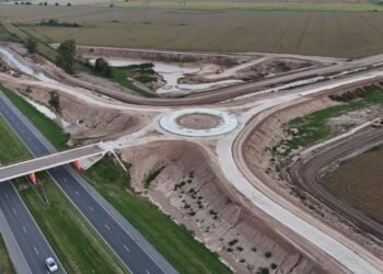 Santa Fe: 90% de avance en el desvío de tránsito pesado a los puertos de Timbúes