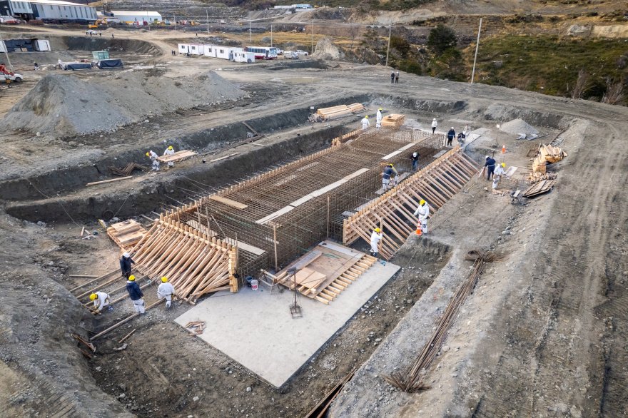 Avanza la obra de la nueva usina termoeléctrica que se construye en Ushuaia