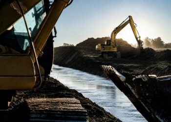 9 de Julio: la Provincia avanza con la limpieza del Canal Cañada del Saladillo