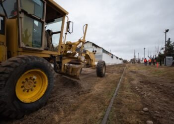 El Gobierno de Mendoza inicia las obras del Tren de Cercanías del Este