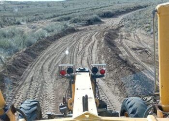 Internados más de 100 km en el desierto: Vialidad avanza con las rutas ganaderas 