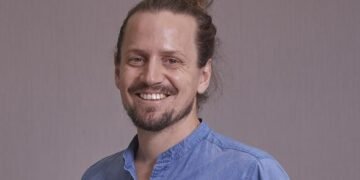 “Hoy es cada vez más habitual proyectar considerando la construcción industrializada”