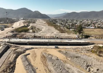 Salta: los puentes sobre el río Vaqueros y Circunvalación avanzan con asistencia financiera provincial