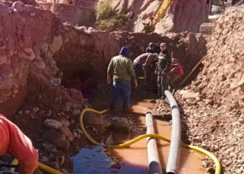 Provincia y Municipio de Famatina planifican nuevas obras para fortalecer el abastecimiento de agua