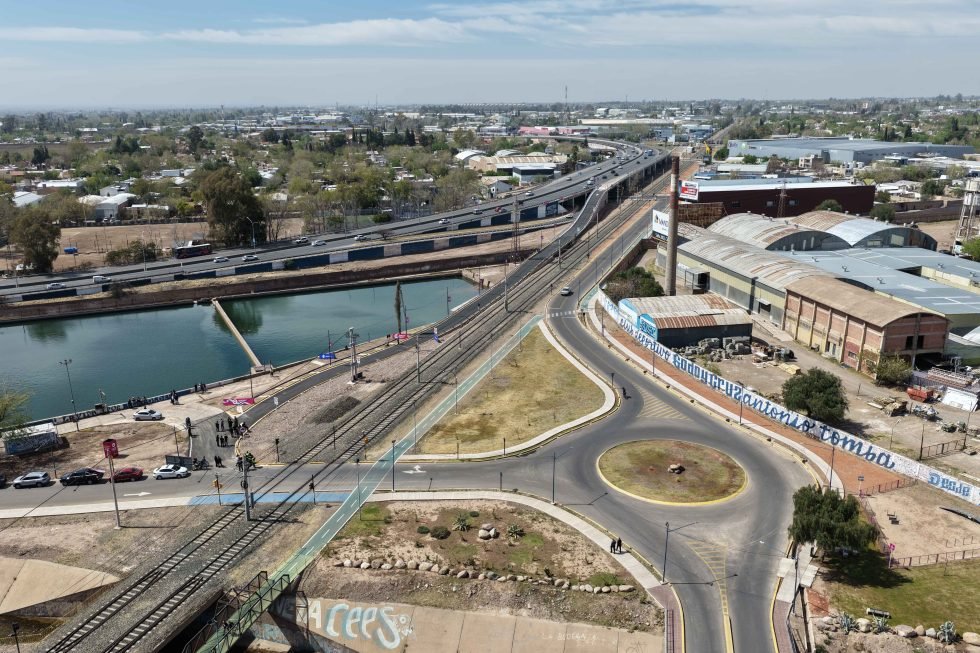 Mendoza: habilitaron la nueva conexión vial que une Godoy Cruz con la Costanera