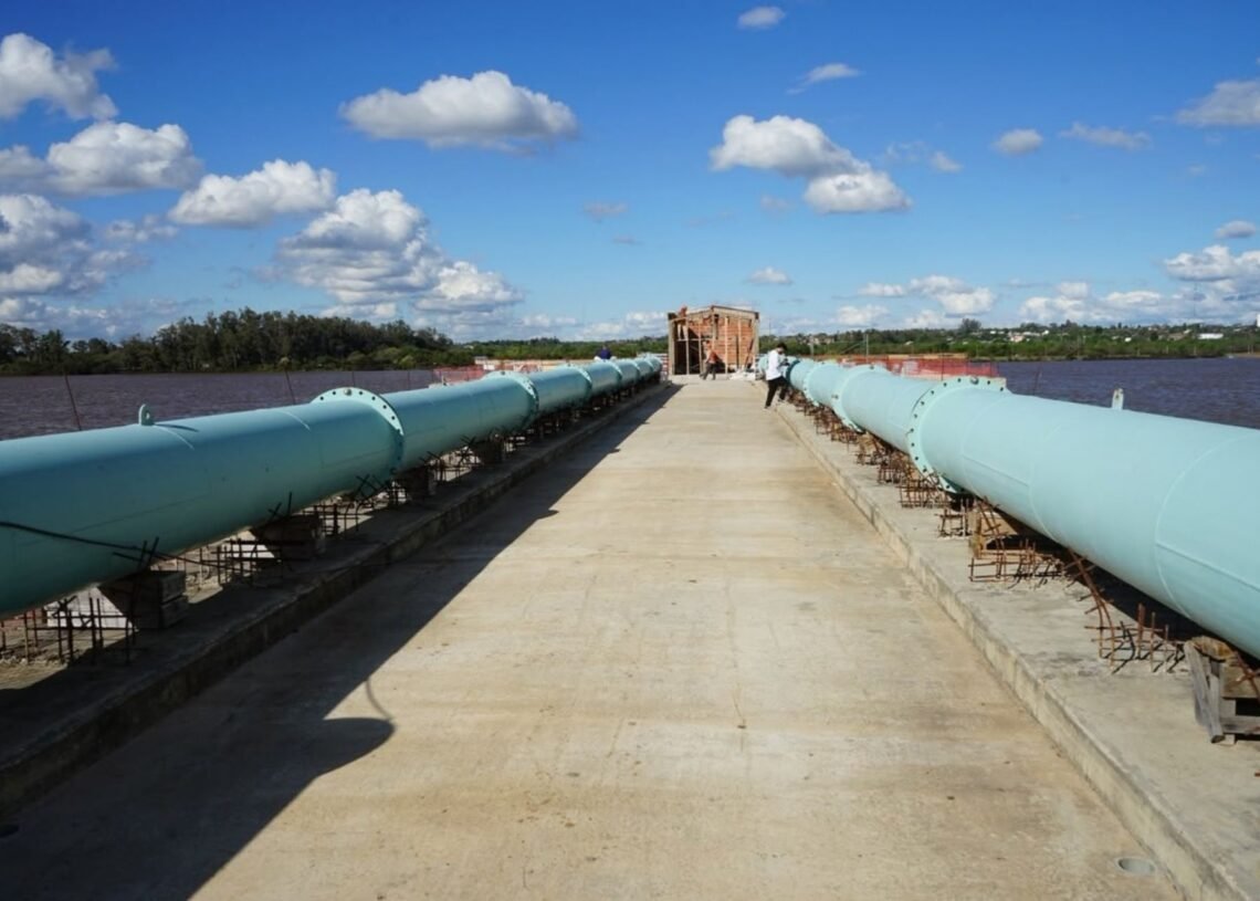Entre Ríos articula con Nación inversiones históricas en obras de agua y saneamiento