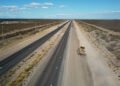 Río Negro firmó el contrato para repavimentar las rutas 1 y 51