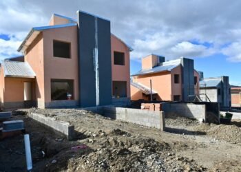 Chubut: inversión de casi $5 mil millones para construir 60 viviendas en Esquel